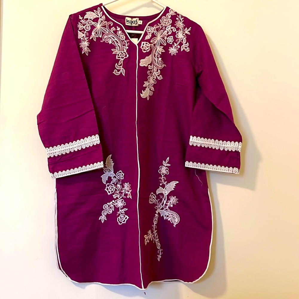 Gul ahmed embroidered kurti